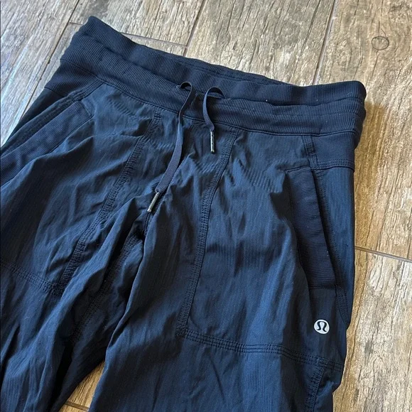 Lululemon Dance Studio Pant Women's 2 black - Picture 2 of 5